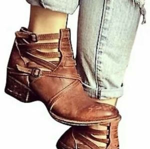 Freebird by Steven Stair boot 7 m.